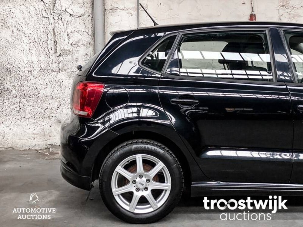 Volkswagen Polo 1.2 TDI BlueMotion Comfortline 75pk 2011 -Orig. NL-, 62-SJL-2