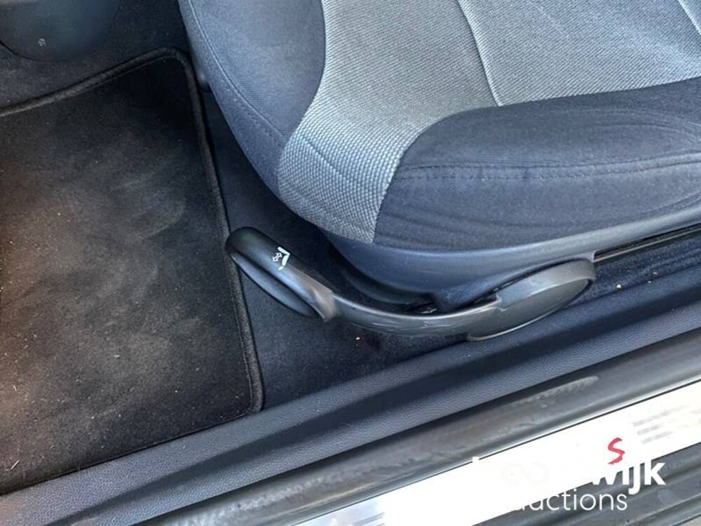 Mini Cooper S 1.6  163pk 2002, 82-JNL-1