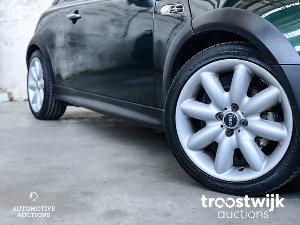 Mini Cooper S 1.6  163pk 2002, 82-JNL-1