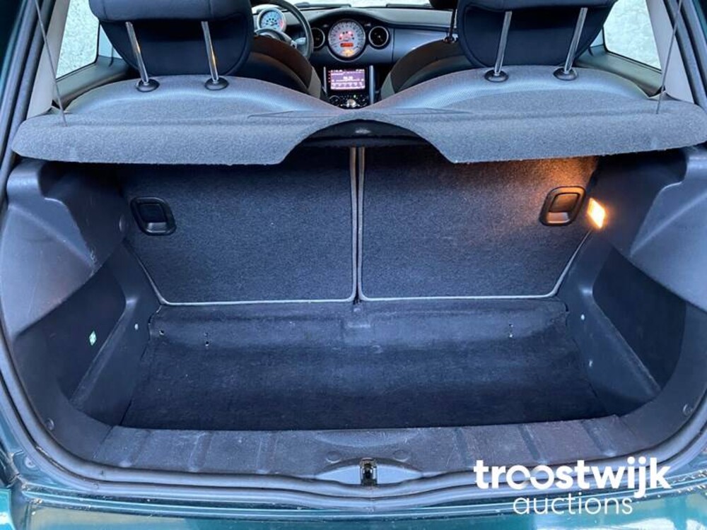 Mini Cooper S 1.6  163pk 2002, 82-JNL-1