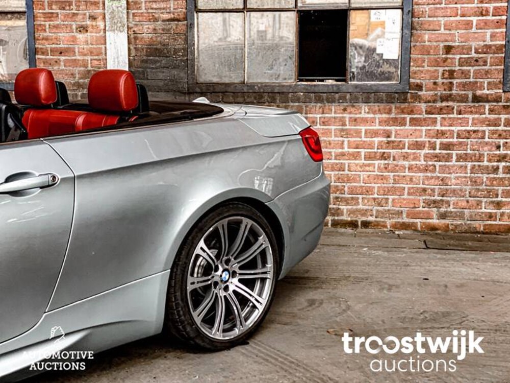 BMW M3 E93 4.0 V8 420pk 2012 DCT