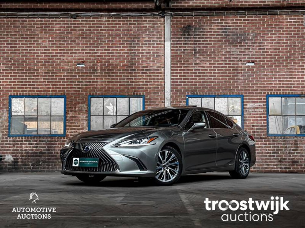 Lexus ES300 2.5 Hybrid 215pk 2020