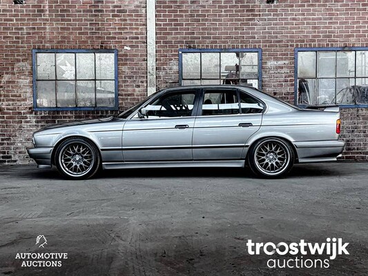 BMW 535i Hartge E34 5-serie 239pk 1989, XV-93-JS