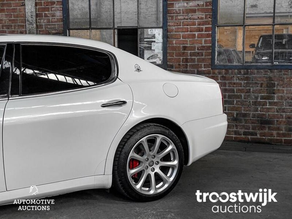 Maserati Quattroporte 4.2 V8  400pk 2007 -Youngtimer- ZF