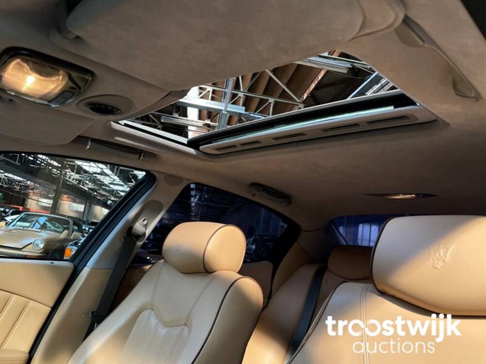 Maserati Quattroporte 4.2 V8  400pk 2007 -Youngtimer- ZF