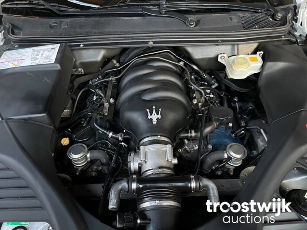 Maserati Quattroporte 4.2 V8  400pk 2007 -Youngtimer- ZF