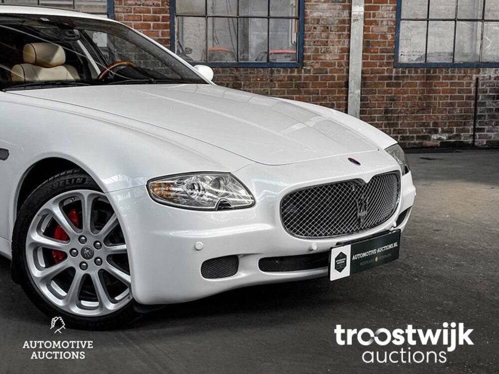 Maserati Quattroporte 4.2 V8  400pk 2007 -Youngtimer- ZF