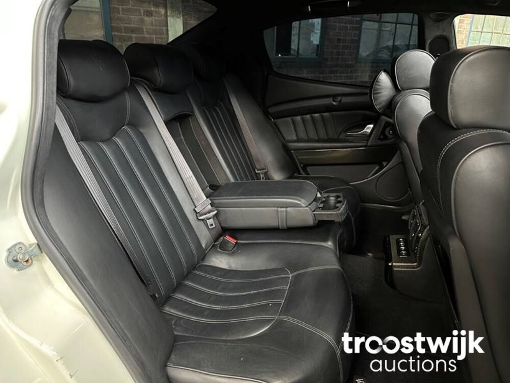 Maserati Quattroporte 4.2 V8 400pk 2007 -Youngtimer-