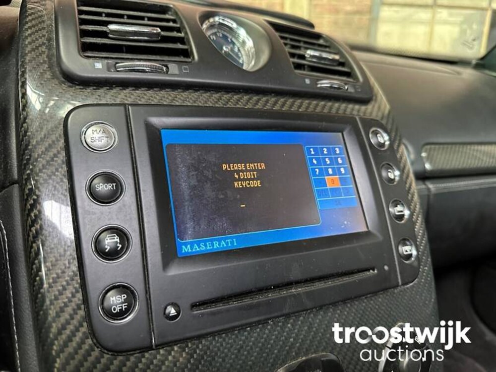 Maserati Quattroporte 4.2 V8 400pk 2007 -Youngtimer-