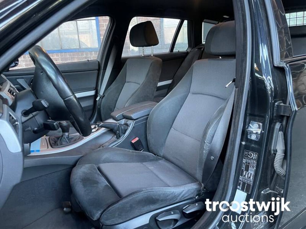 BMW 320i Touring M-Sport E91 2.0  170pk 2008 3-serie, 8-ZPV-50