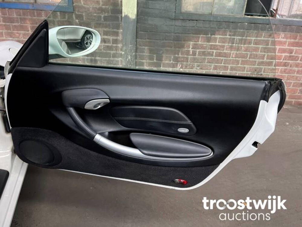 Porsche Boxster S 986 Facelift 3.2 260pk 2003 -Youngtimer-