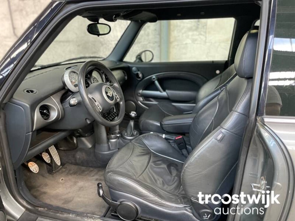 Mini Cooper S Chili 1.6 163pk 2002, 77-LN-BR