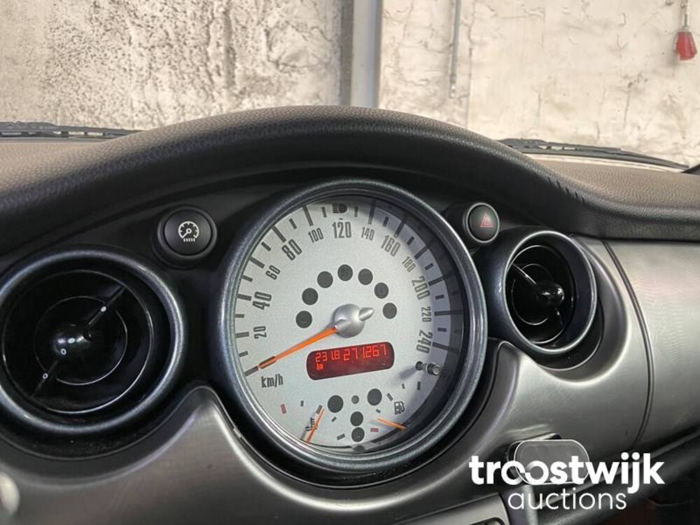 Mini Cooper S Chili 1.6 163pk 2002, 77-LN-BR