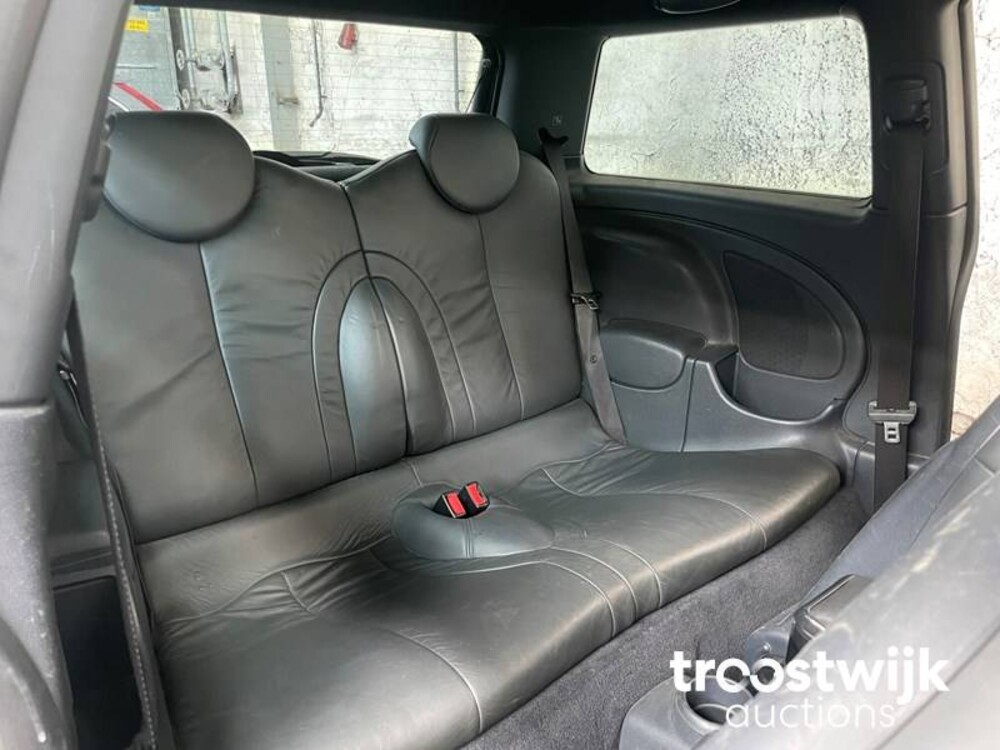 Mini Cooper S Chili 1.6 163pk 2002, 77-LN-BR