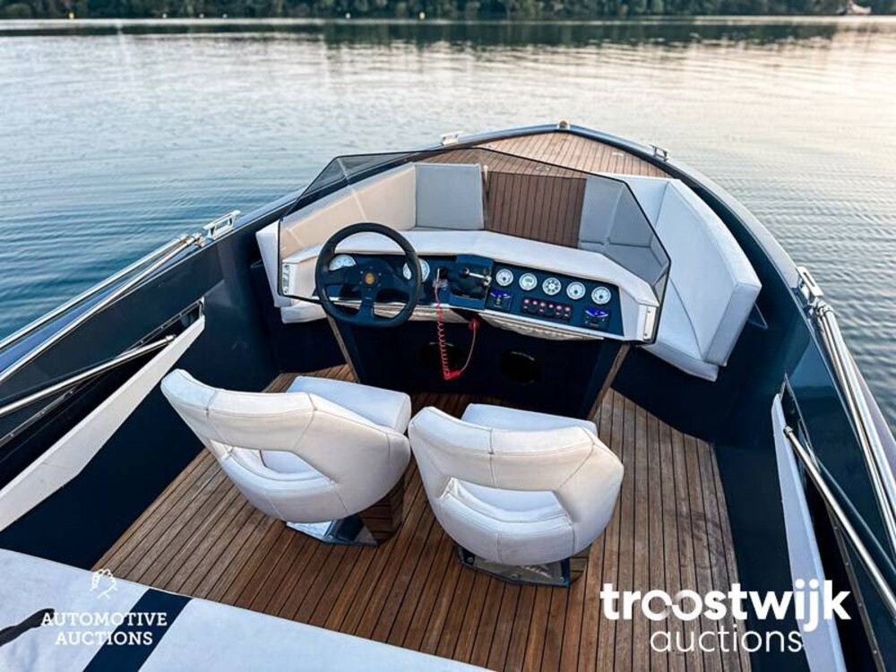 Frauscher 686 Lido 225 PS V6 Volvo Penta DUOPROP