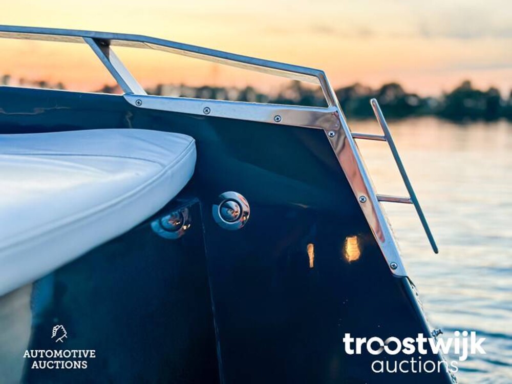 Frauscher 686 Lido 225 PS V6 Volvo Penta DUOPROP