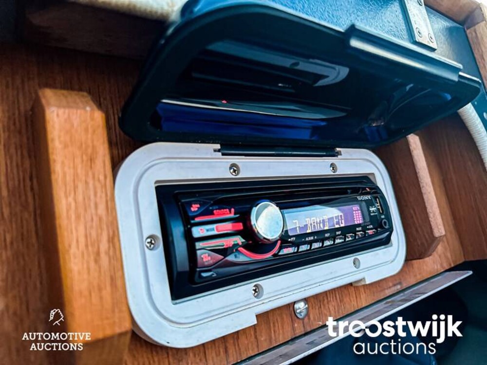 Frauscher 686 Lido 225 PS V6 Volvo Penta DUOPROP