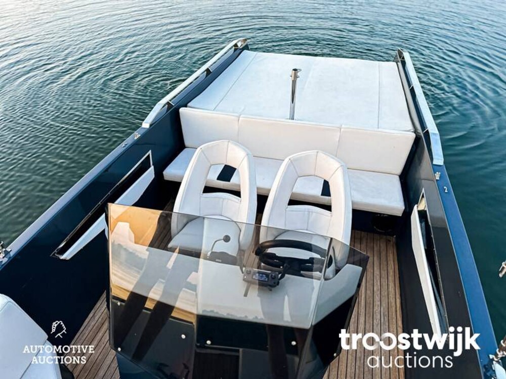 Frauscher 686 Lido 225 PS V6 Volvo Penta DUOPROP