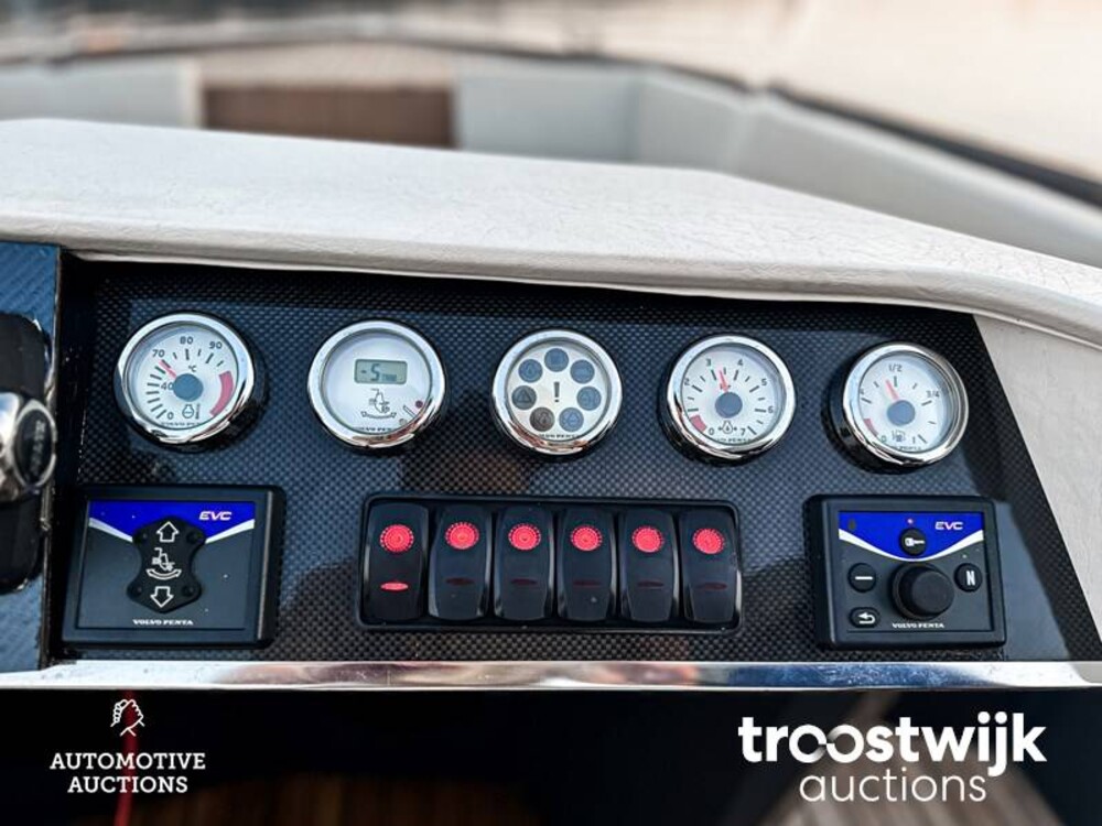 Frauscher 686 Lido 225 PS V6 Volvo Penta DUOPROP