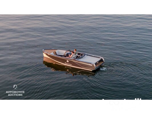 Frauscher 686 Lido 225hp V6 Volvo Penta DUOPROP