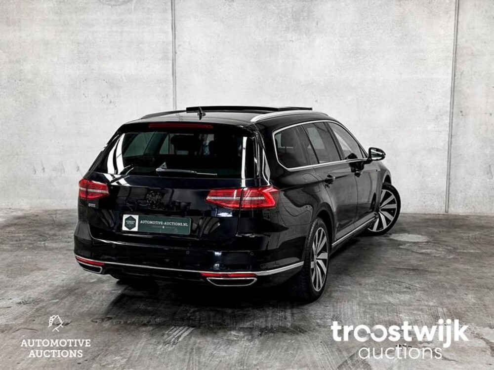 Volkswagen Passat Variant GTE 1.4 TSI Highline 218 PS 2016, XG-966-V