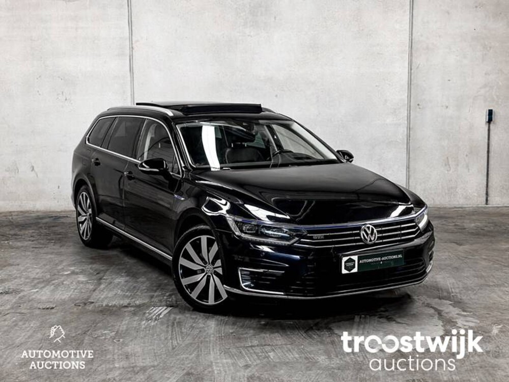 Volkswagen Passat Variant GTE 1.4 TSI Highline 218 PS 2016, XG-966-V