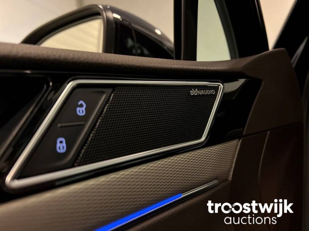 Volkswagen Passat Variant GTE 1.4 TSI Highline 218 PS 2016, XG-966-V