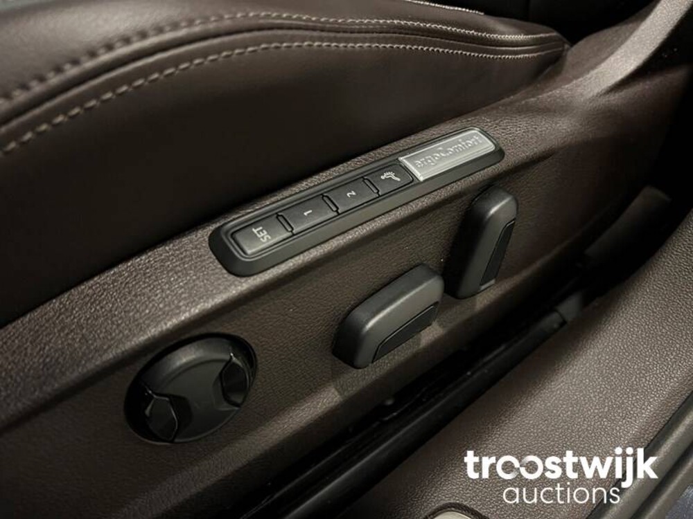 Volkswagen Passat Variant GTE 1.4 TSI Highline 218 PS 2016, XG-966-V