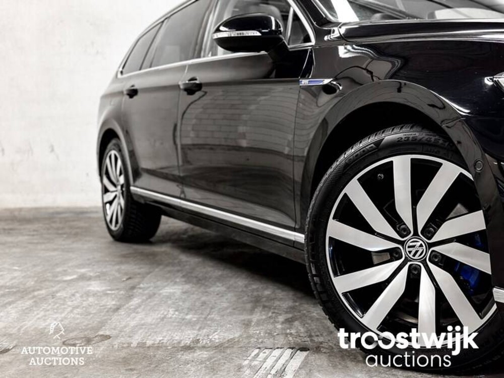 Volkswagen Passat Variant GTE 1.4 TSI Highline 218 PS 2016, XG-966-V