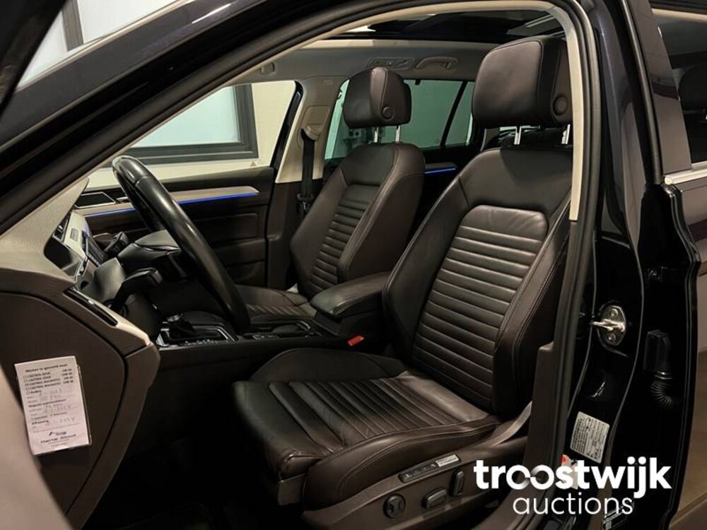 Volkswagen Passat Variant GTE 1.4 TSI Highline 218 PS 2016, XG-966-V