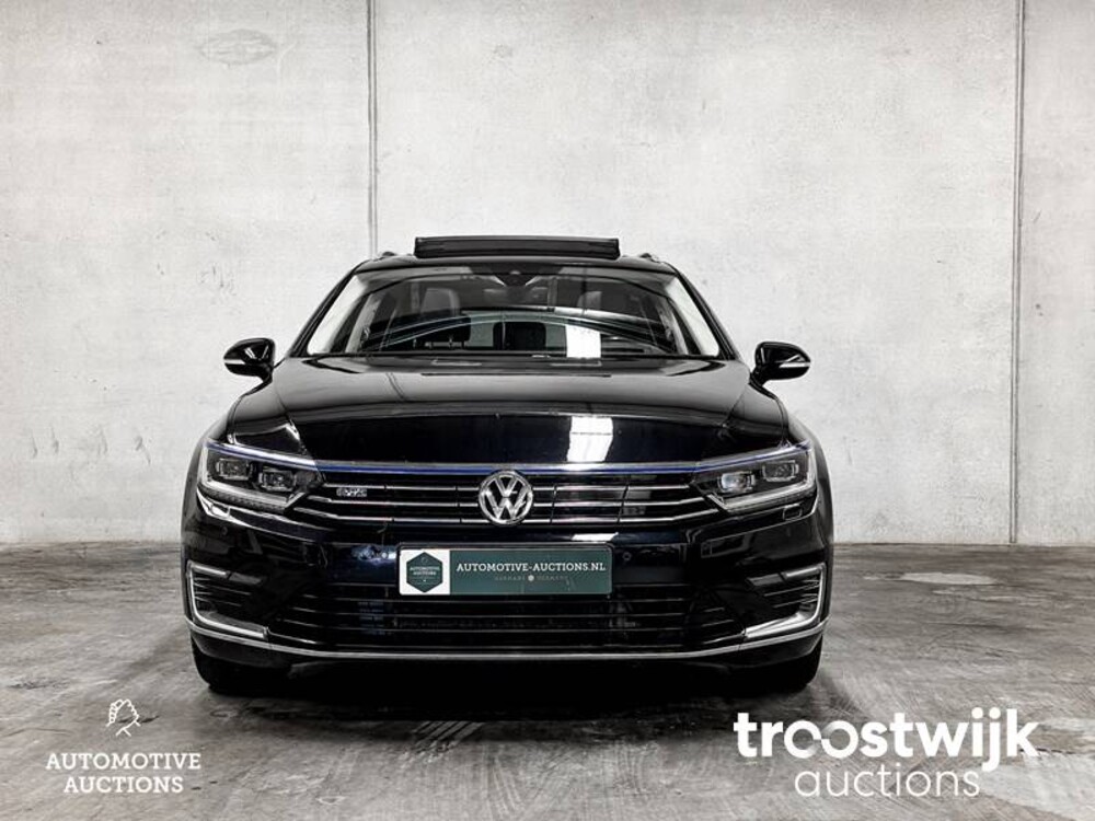 Volkswagen Passat Variant GTE 1.4 TSI Highline 218 PS 2016, XG-966-V
