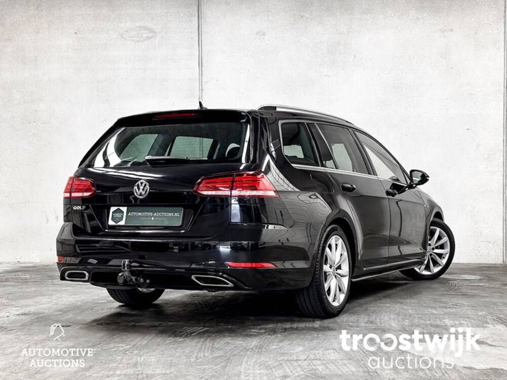 Volkswagen Golf Variant 1.4 TSI Highline Business R 150hp 2018, SP-298-B
