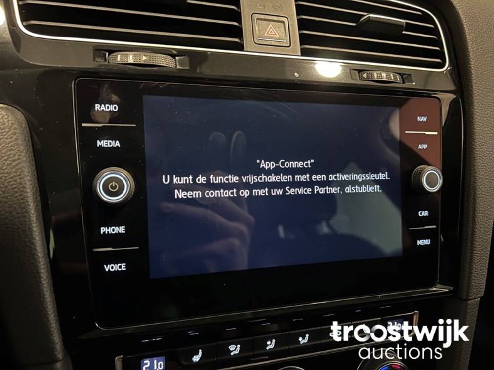 Volkswagen Golf Variant 1.4 TSI Highline Business R 150hp 2018, SP-298-B