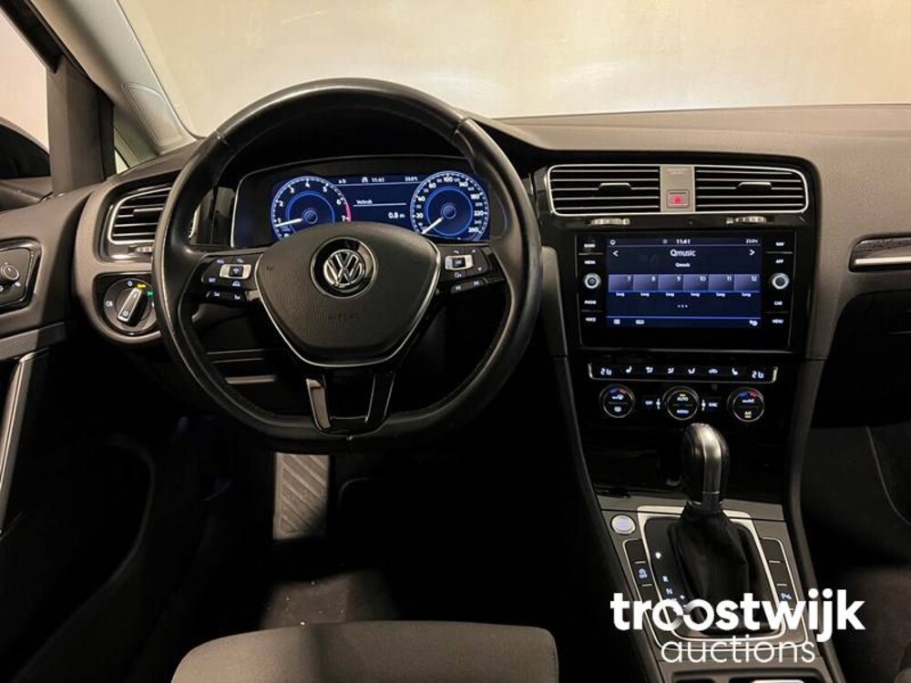 Volkswagen Golf Variant 1.4 TSI Highline Business R 150hp 2018, SP-298-B