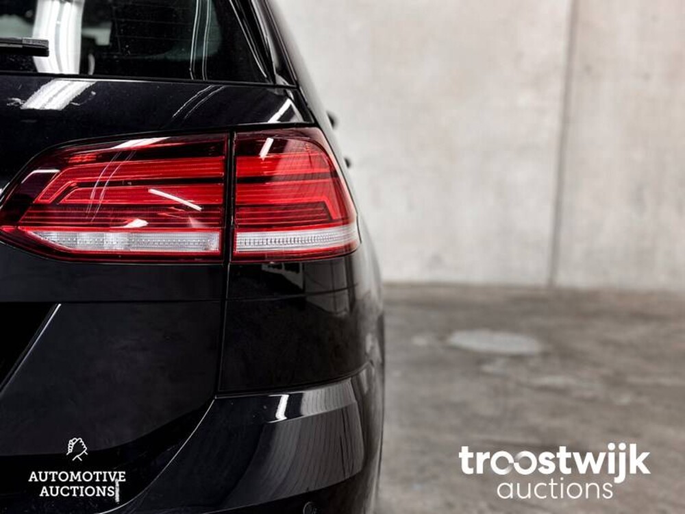 Volkswagen Golf Variant 1.4 TSI Highline Business R 150hp 2018, SP-298-B