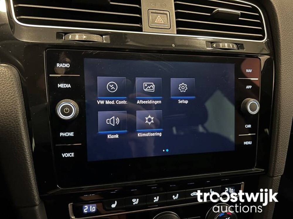 Volkswagen Golf Variant 1.4 TSI Highline Business R 150hp 2018, SP-298-B