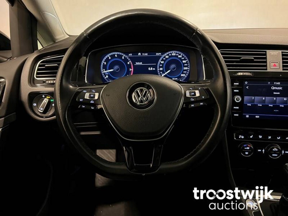 Volkswagen Golf Variant 1.4 TSI Highline Business R 150hp 2018, SP-298-B