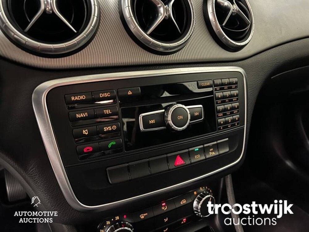 Mercedes-Benz CLA180 Ambition 122PS 2013 CLA-Klasse -Orig. NL-, 7-SNK-32