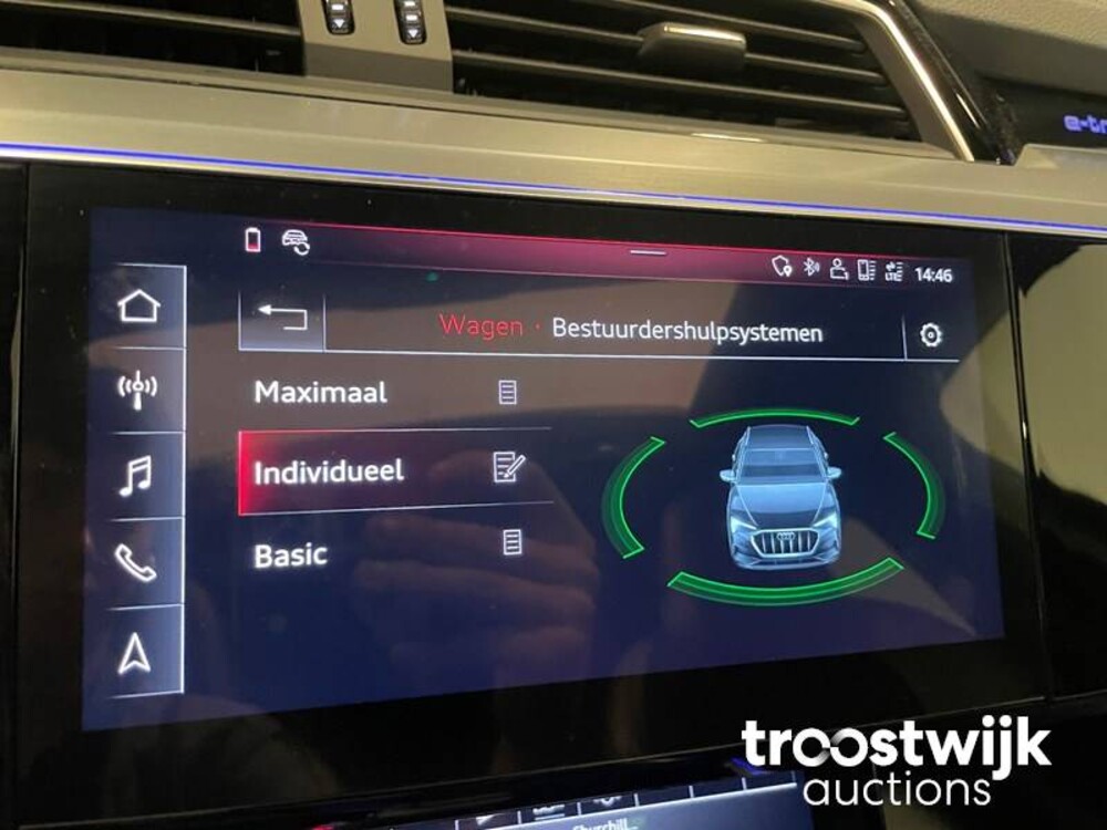 Audi e-tron Sportback 55 Quattro S edition 95 kWh S-Line 408PS 2020 -Orig. NL-, J-746-HV