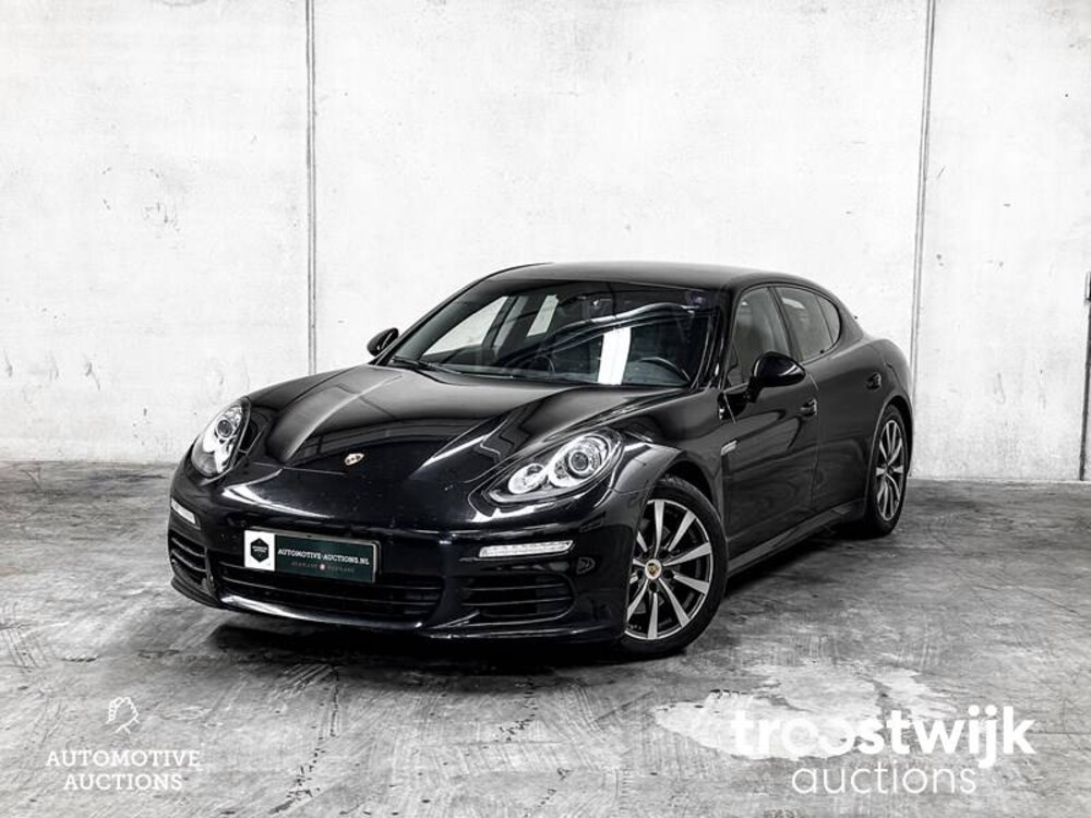 Porsche Panamera 3.0D V6  300 PS 2015, SB-617-F