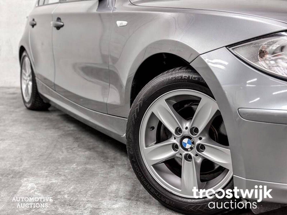 BMW 118i High Executive E87 143 PS 2010 1er, HP-620-R