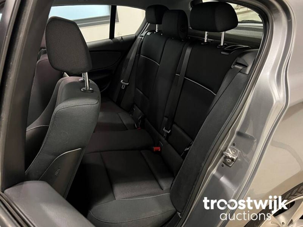 BMW 118i High Executive E87 143 PS 2010 1er, HP-620-R