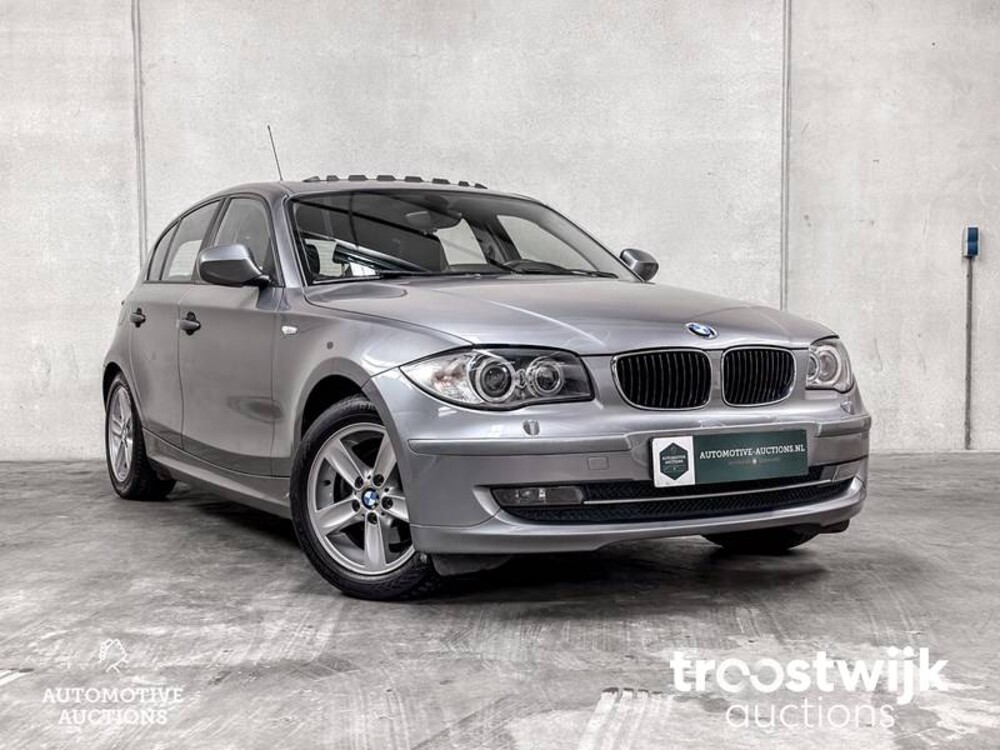 BMW 118i High Executive E87 143 PS 2010 1er, HP-620-R