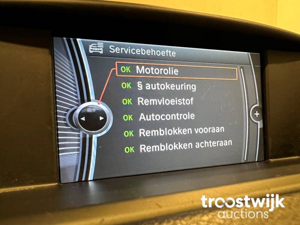 BMW 118i High Executive E87 143 PS 2010 1er, HP-620-R