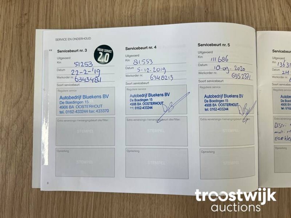 Volvo V60 2.0 D3 R-Design 150hp 2016, XR-726-J