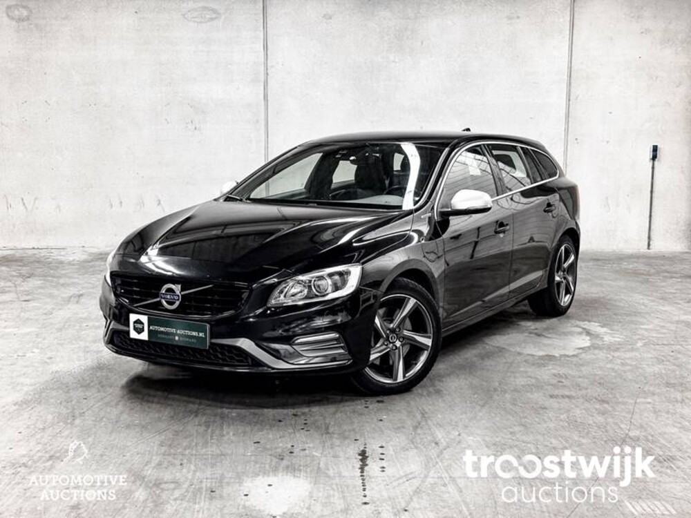 Volvo V60 R-Design 2.4 D6 Twin Engine 220PS 2015 -Orig. NL-, GJ-646-L