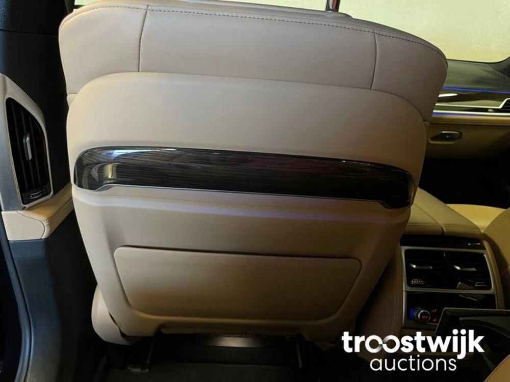 BMW 745e G11 M-Sportteile Plug-In Hybrid ORG-NL 394PS 2019 -Orig. DE- 7er, ZR-171-V