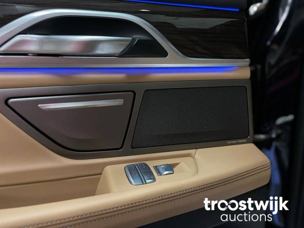 BMW 745e G11 M-Sportteile Plug-In Hybrid ORG-NL 394PS 2019 -Orig. DE- 7er, ZR-171-V