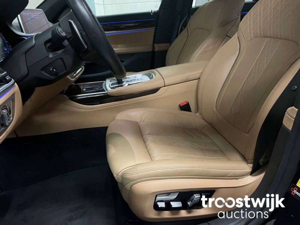 BMW 745e G11 M-Sportteile Plug-In Hybrid ORG-NL 394PS 2019 -Orig. DE- 7er, ZR-171-V