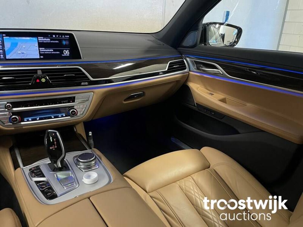 BMW 745e G11 M-Sportteile Plug-In Hybrid ORG-NL 394PS 2019 -Orig. DE- 7er, ZR-171-V